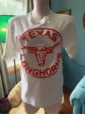 VTG Colorado brand Texas Longhorns White Tee with Orange Sequin Logo Sz Small